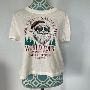 WildFox Santa World Tour Jamie Crop T-Shirt size Medium Snow White